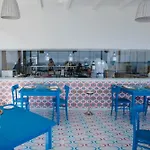 Delfini Hotell