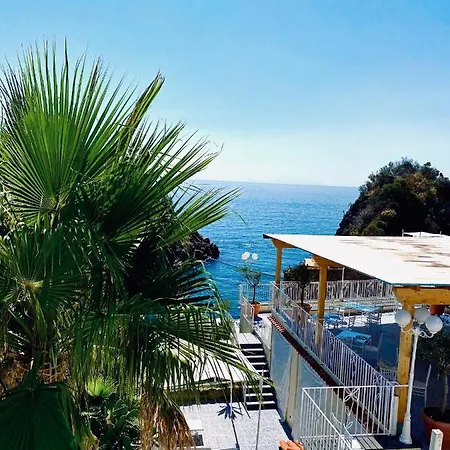 Delfini Hotel