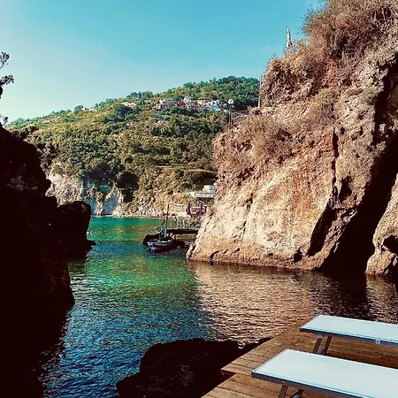 Hotel Delfini Ischia