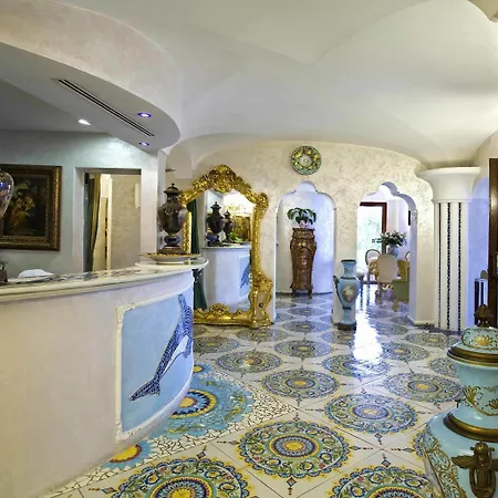 Delfini Otel Ischia