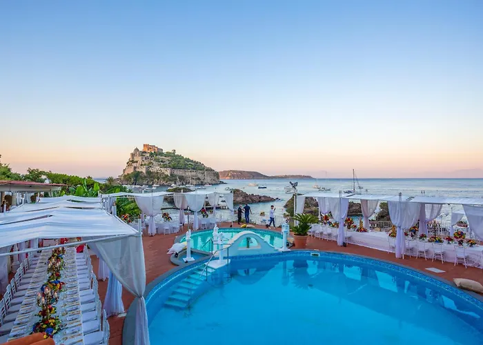 Hotel Delfini Isquia