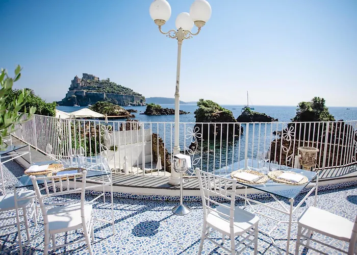 Hotel Delfini Isquia