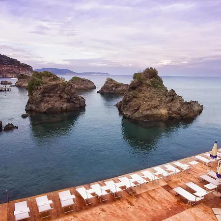 Delfini Hotel 4*